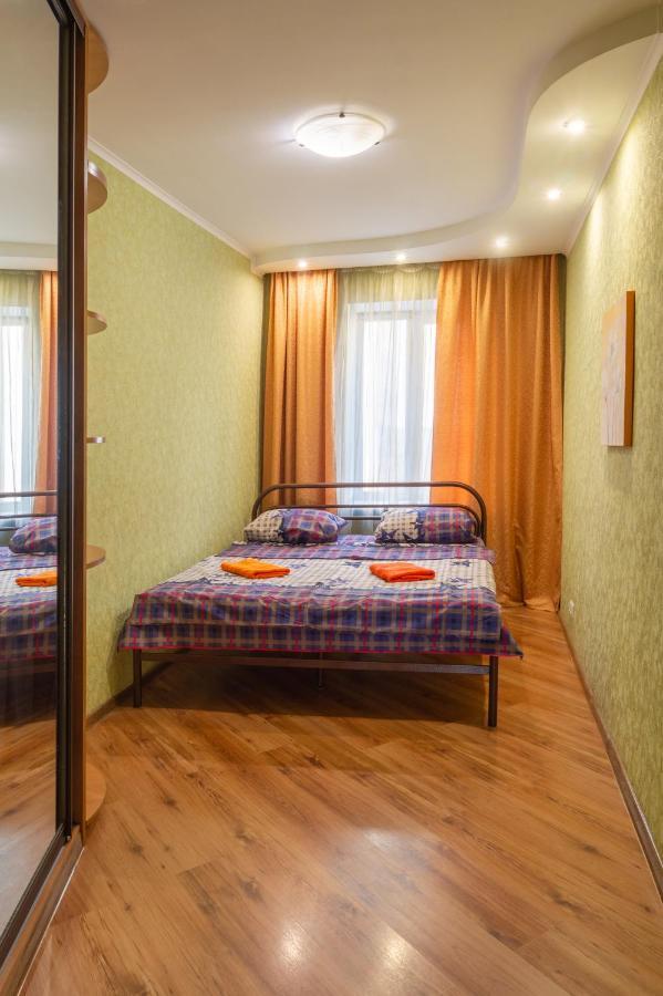 Apartment Triokhsviatytelskaya Street 3 Kiev Exterior foto